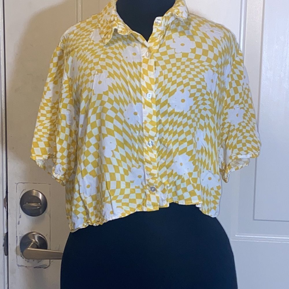 Rue 21 Women Blous Crop Top Size XL